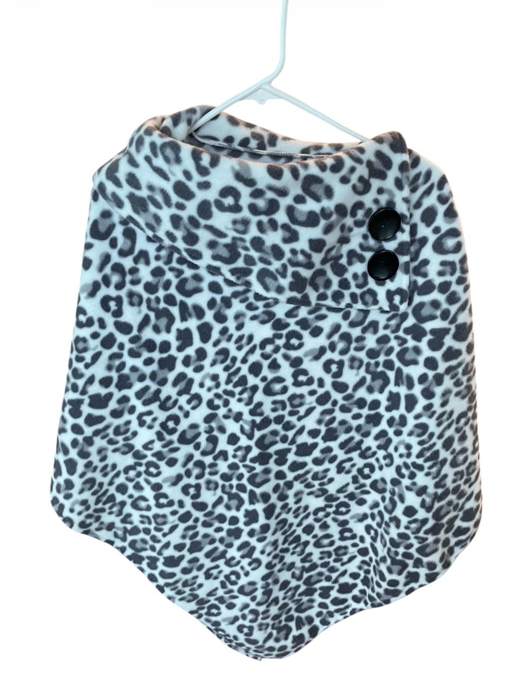 Leopard Print Fleece Poncho with Buttons - Black & White